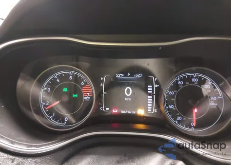 2019 Jeep Cherokee Latitude Plus 4X4 from USA, damaged, VIN 1C4PJMLB9KD384761